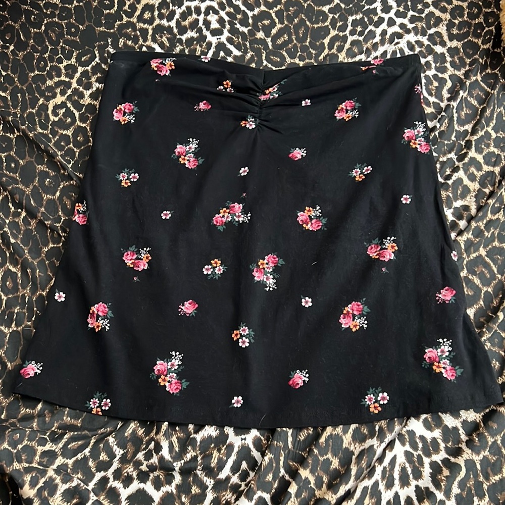 Torrid Black Floral Tube Top